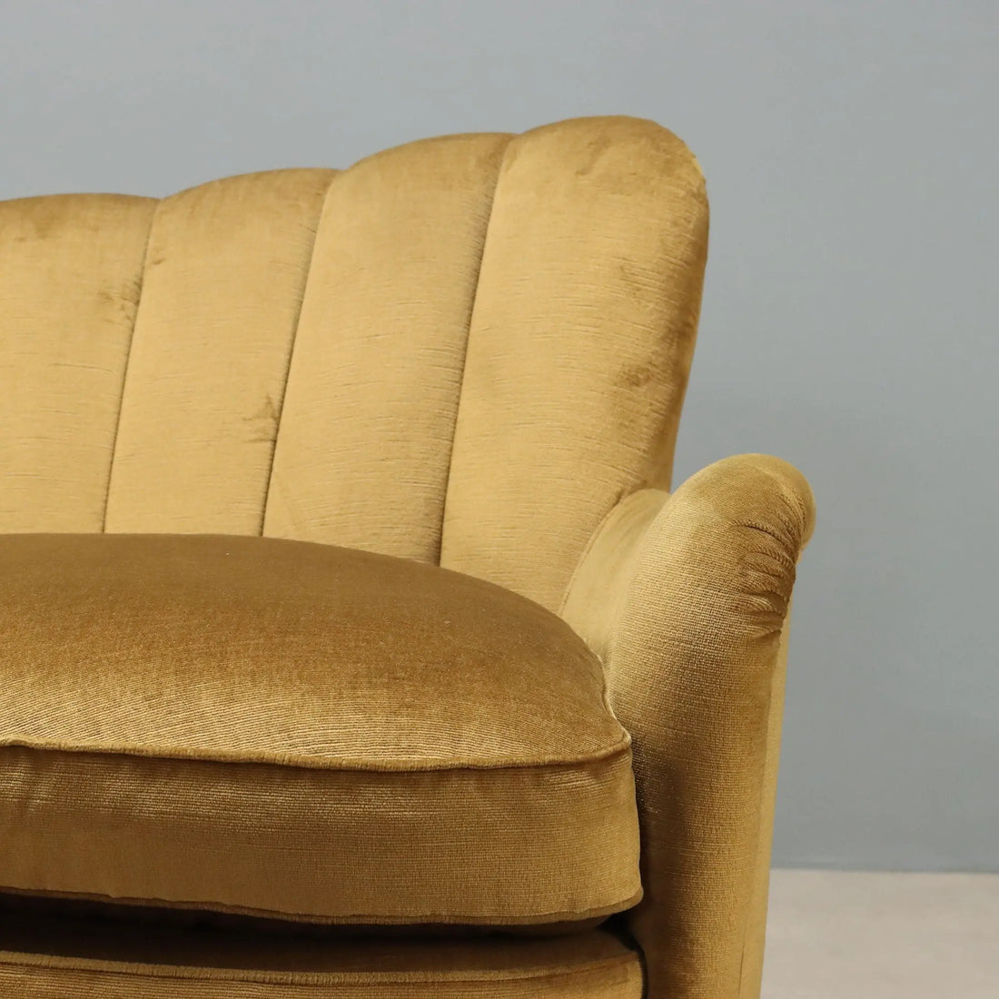 Vintage Sofa Fabric Wood Design Italy 1950s