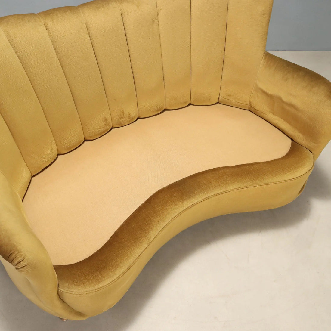 Vintage Sofa Fabric Wood Design Italy 1950s