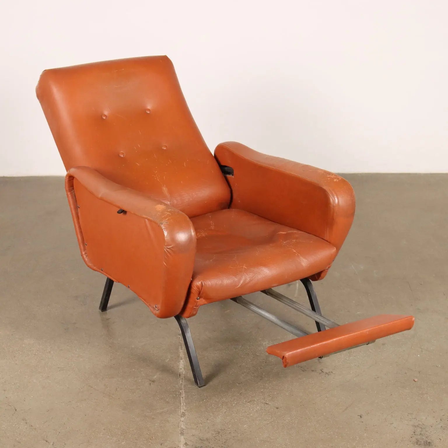 Vintage Armchair from the 1970s Foam Upholstery Leatherette Metal | Modernism | Armchairs