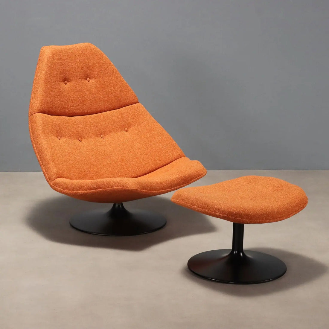 Artifort F588 Armchair Vintage Design G. Harcourt with Footrest 1960s - Artifort, 1960s | Modernism | Armchairs