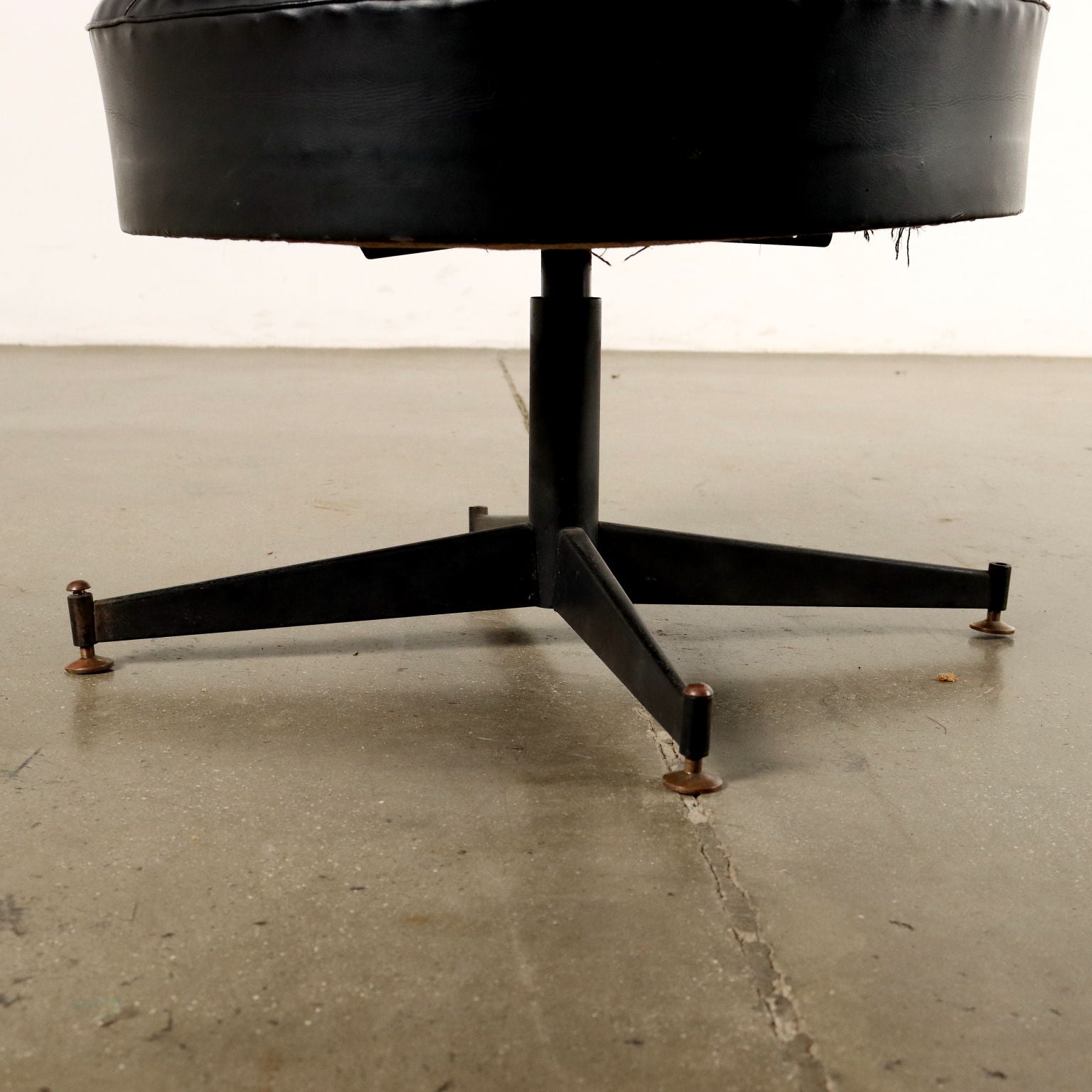  | Modernism  Armchairs