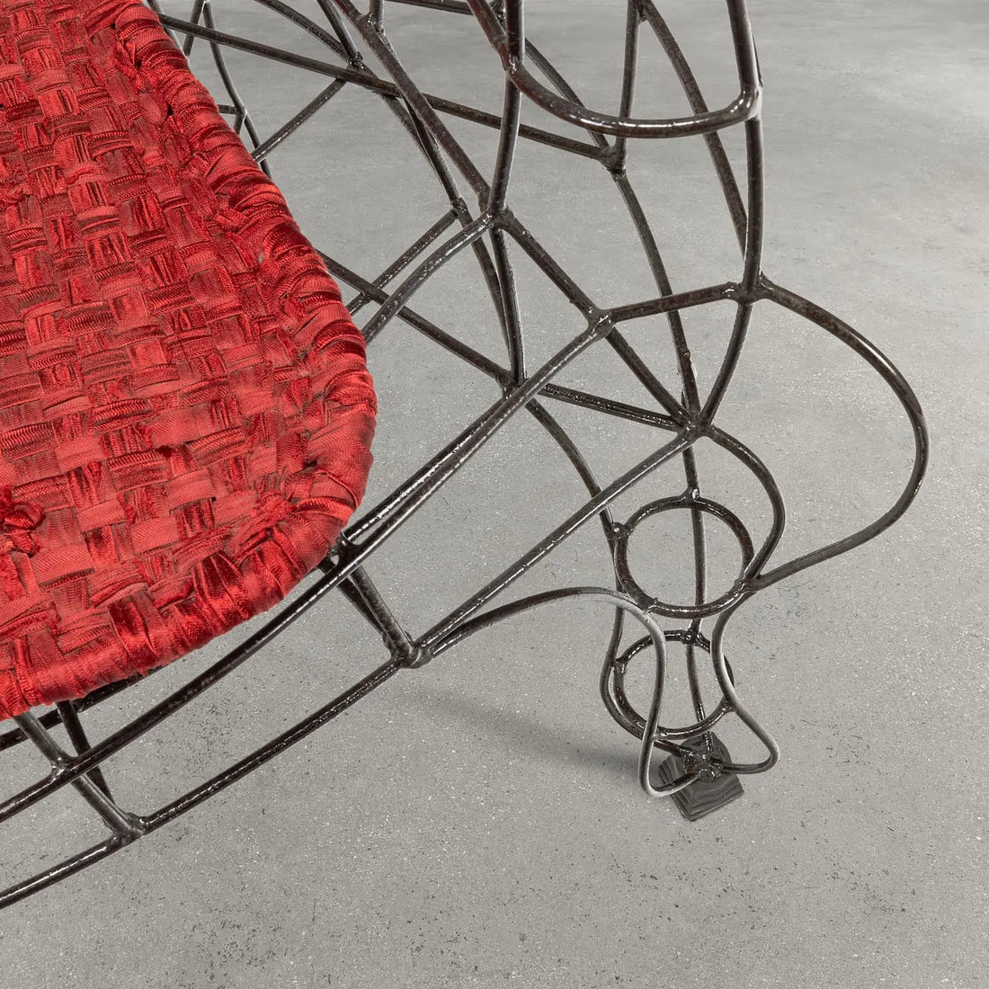Maria Armchair Minimalisti Series Iron Design Anacleto Spazzapan