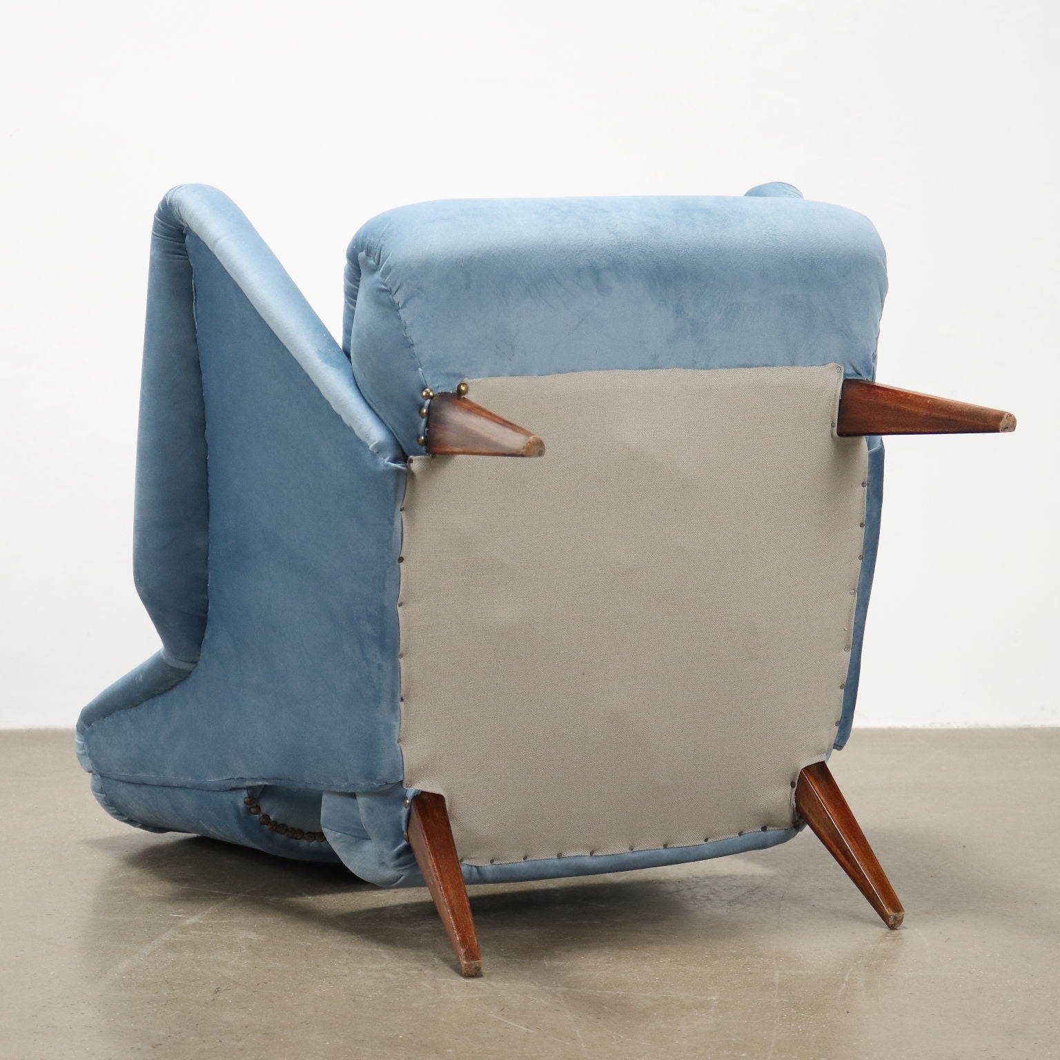  | Modernism  Armchairs