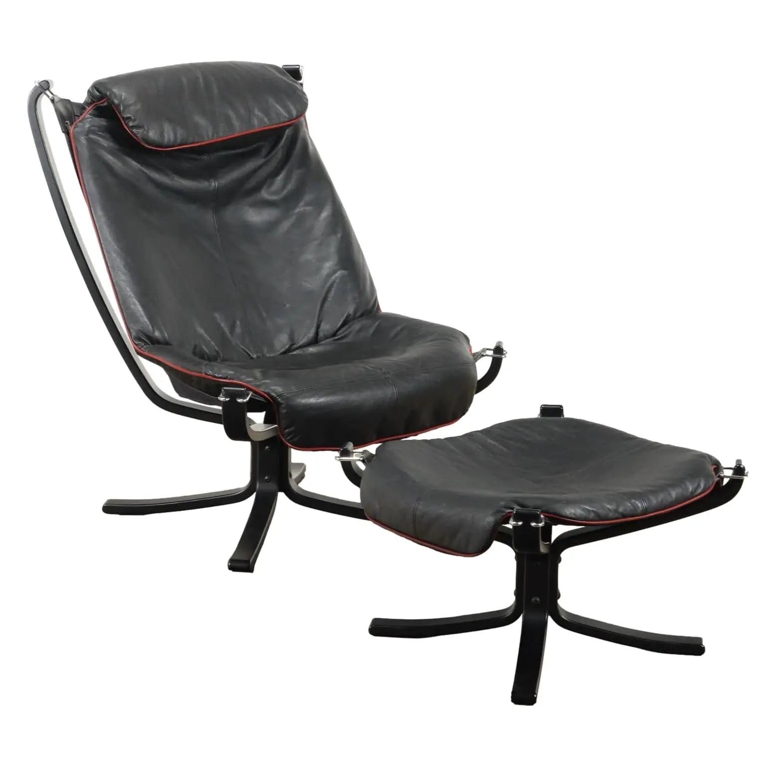 Poltrona Frau Viking Armchair Vintage Leather Italy 1980s - Poltrona Frau Manufacture | Modernism | Armchairs