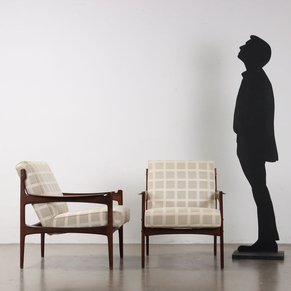  | Modernism  Armchairs