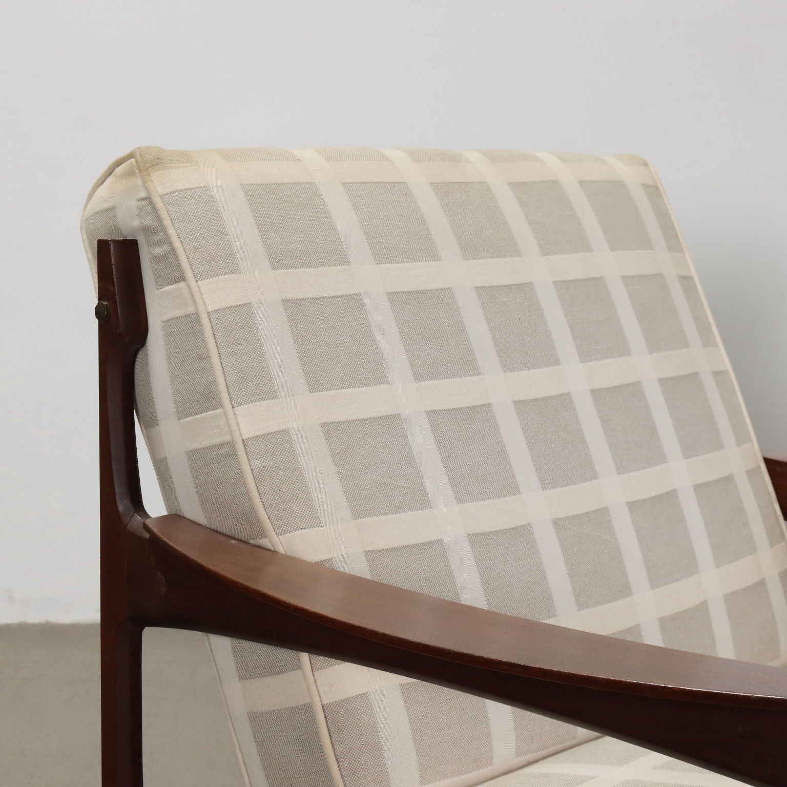  | Modernism  Armchairs