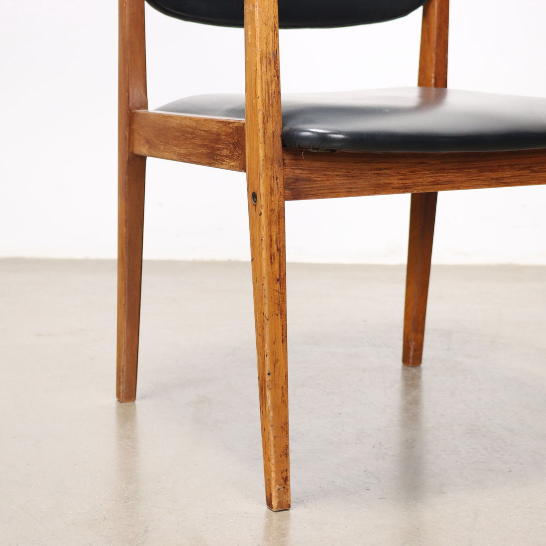  | Modernism  Armchairs