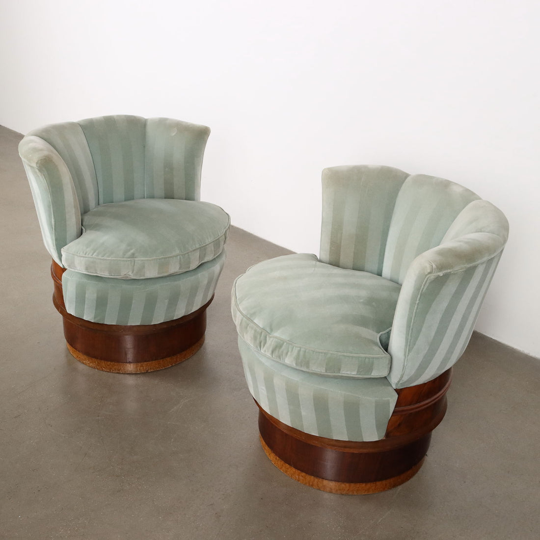  | Modernism  Armchairs