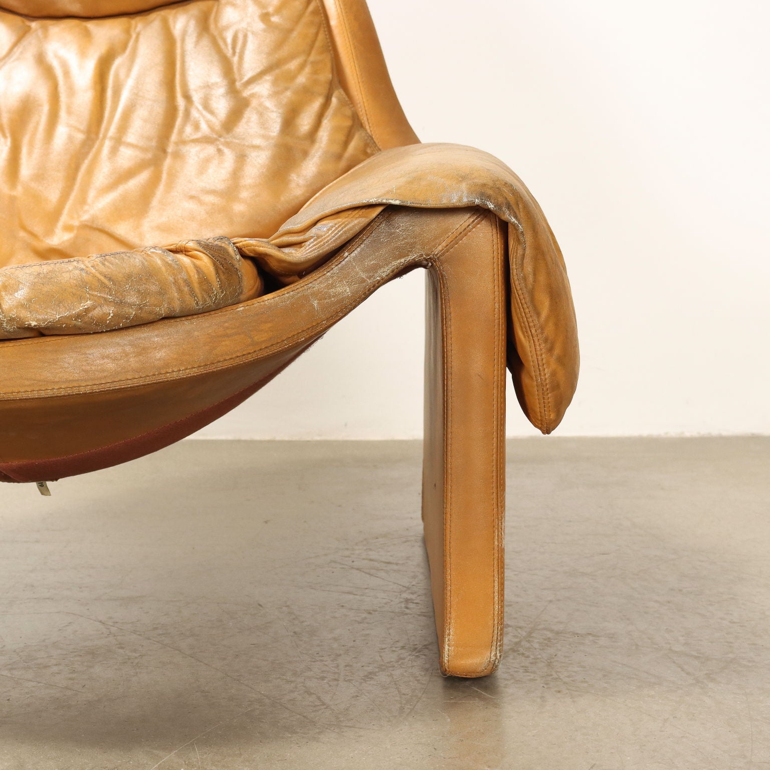  | Modernism  Armchairs