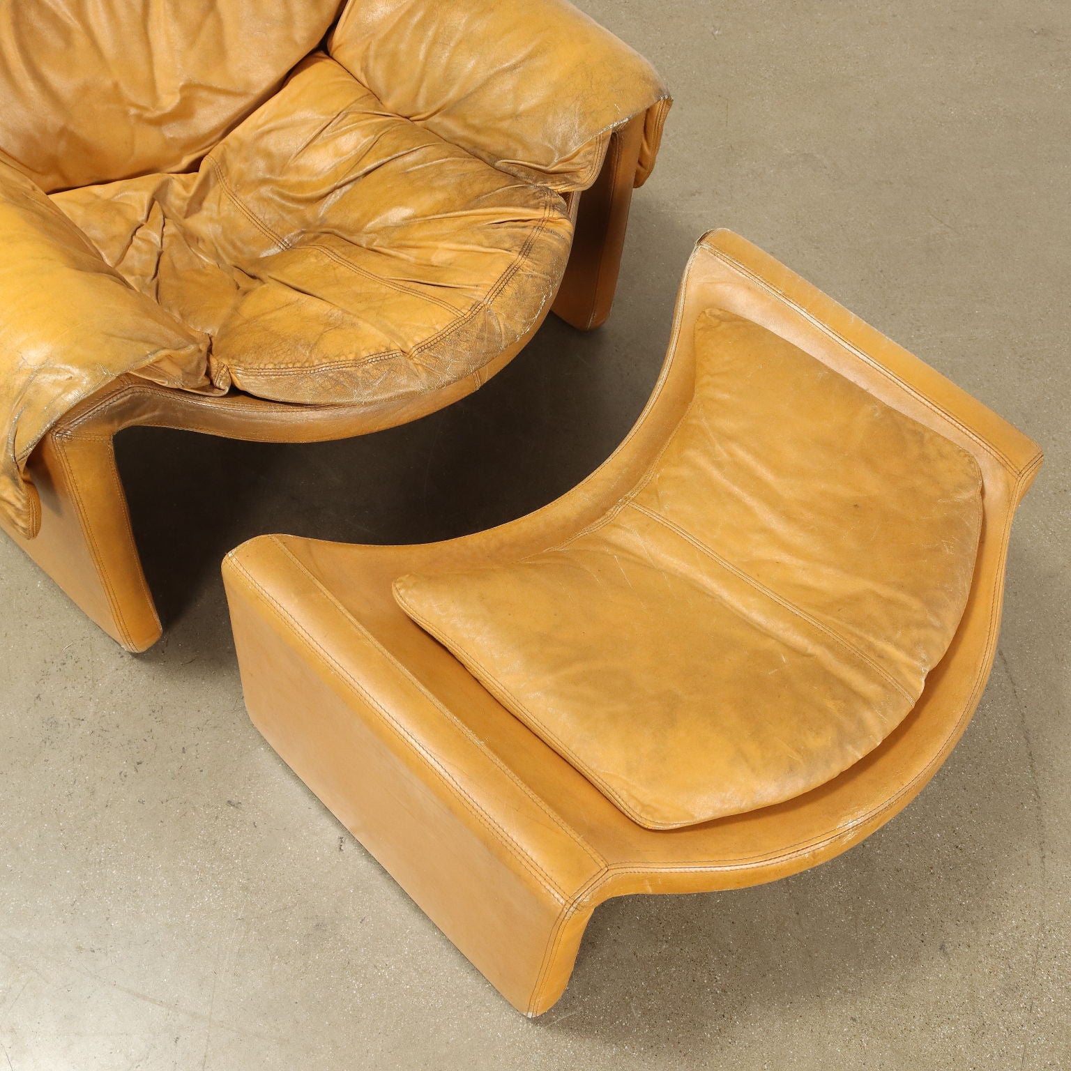  | Modernism  Armchairs