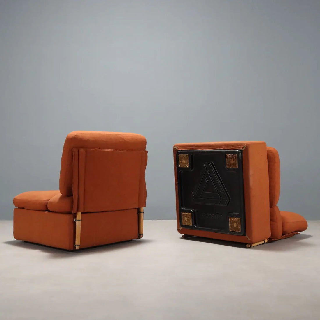 Zanotta Armchairs Design de Pas D'Urbino Lomazzi Vintage 1980s - Design de Pas D'Urbino and Lomazzi | Modernism | Armchairs