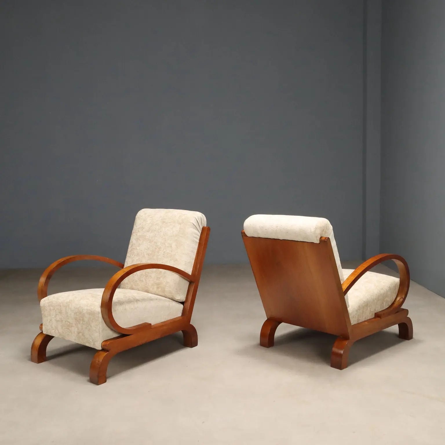 Vintage Déco Armchairs Curved Wood Velvet Design 1920s-1930