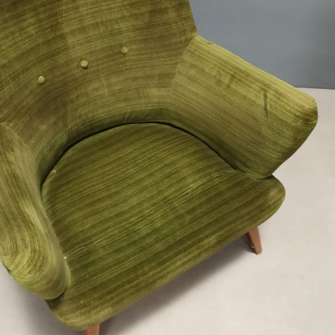 Vintage Armchairs Green Velvet Wood Design Italy 1950s | Modernism | Armchairs