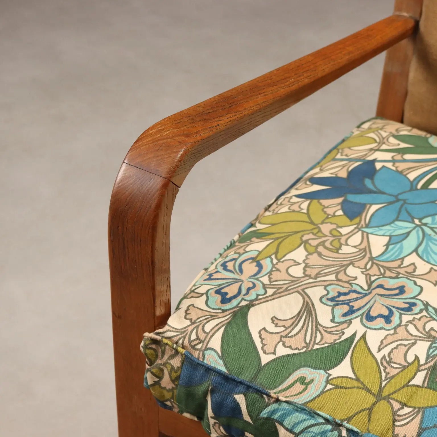 Vintage Armchairs Oak Cloth Fabric Foam Design Italy 1940s | Modernism | Armchairs