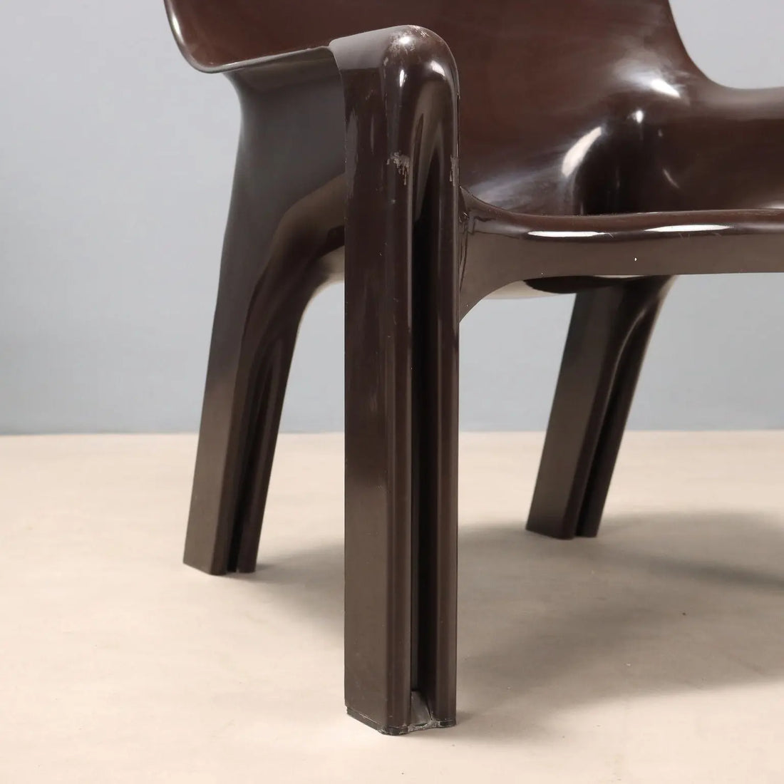 Artemide Vicario Armchairs Vintage Design V. Magistretti Italy 1960s - 1960s-1970s | Modernism | Armchairs