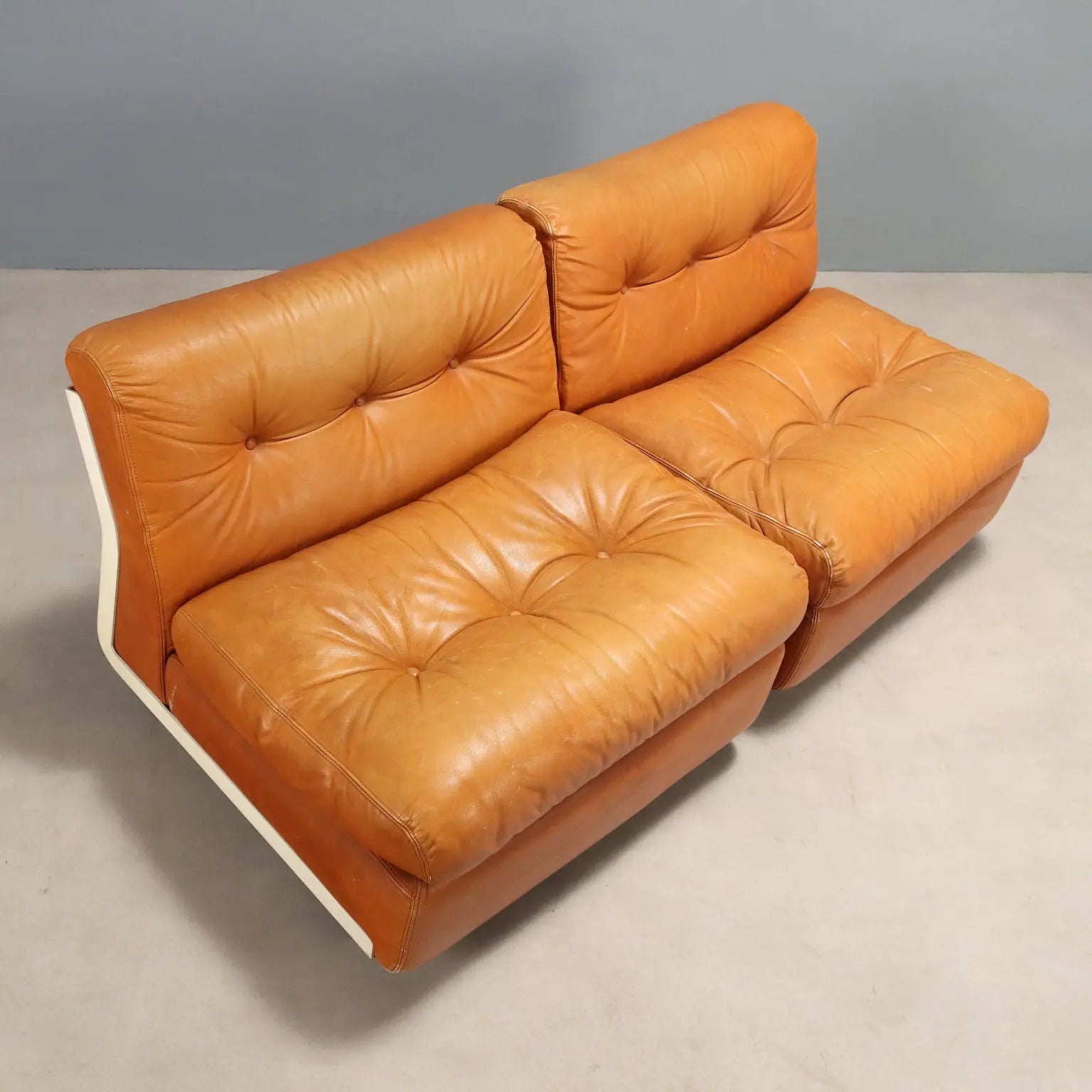 Two 'Amanta' Armchairs by Mario Bellini - B&B Italia