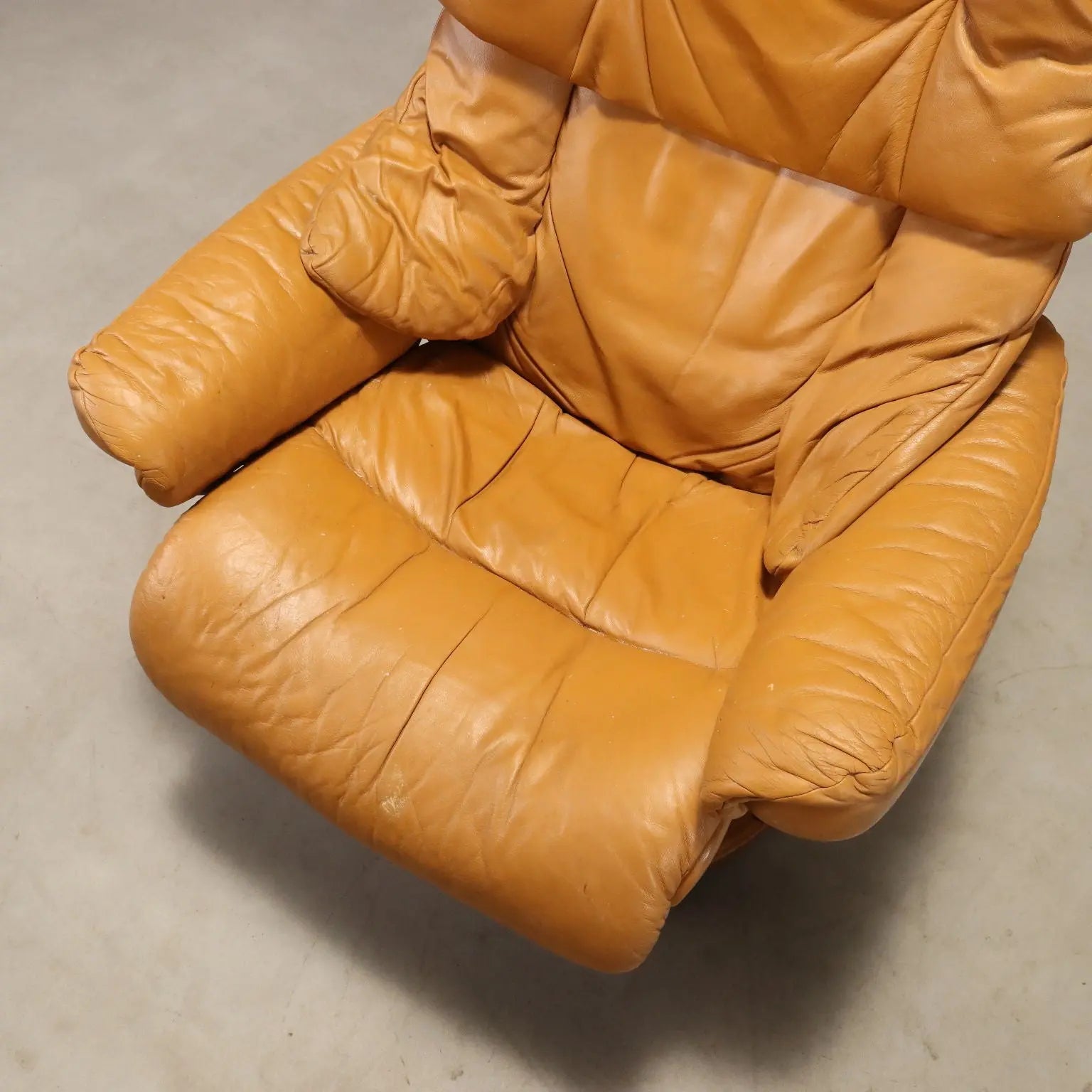 1980s Ekornes Armchair with Cognac Leather Footstool