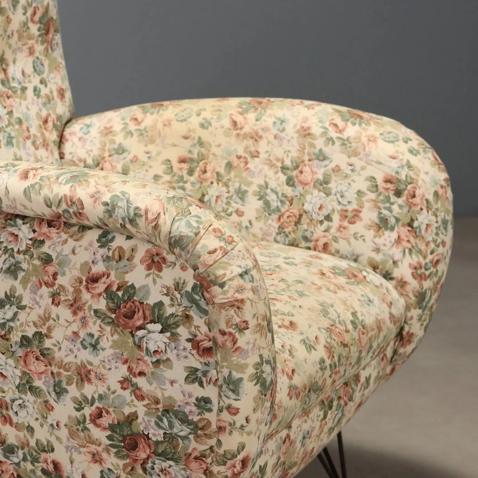 Vintage 1960s Armchair in Floral Fabric