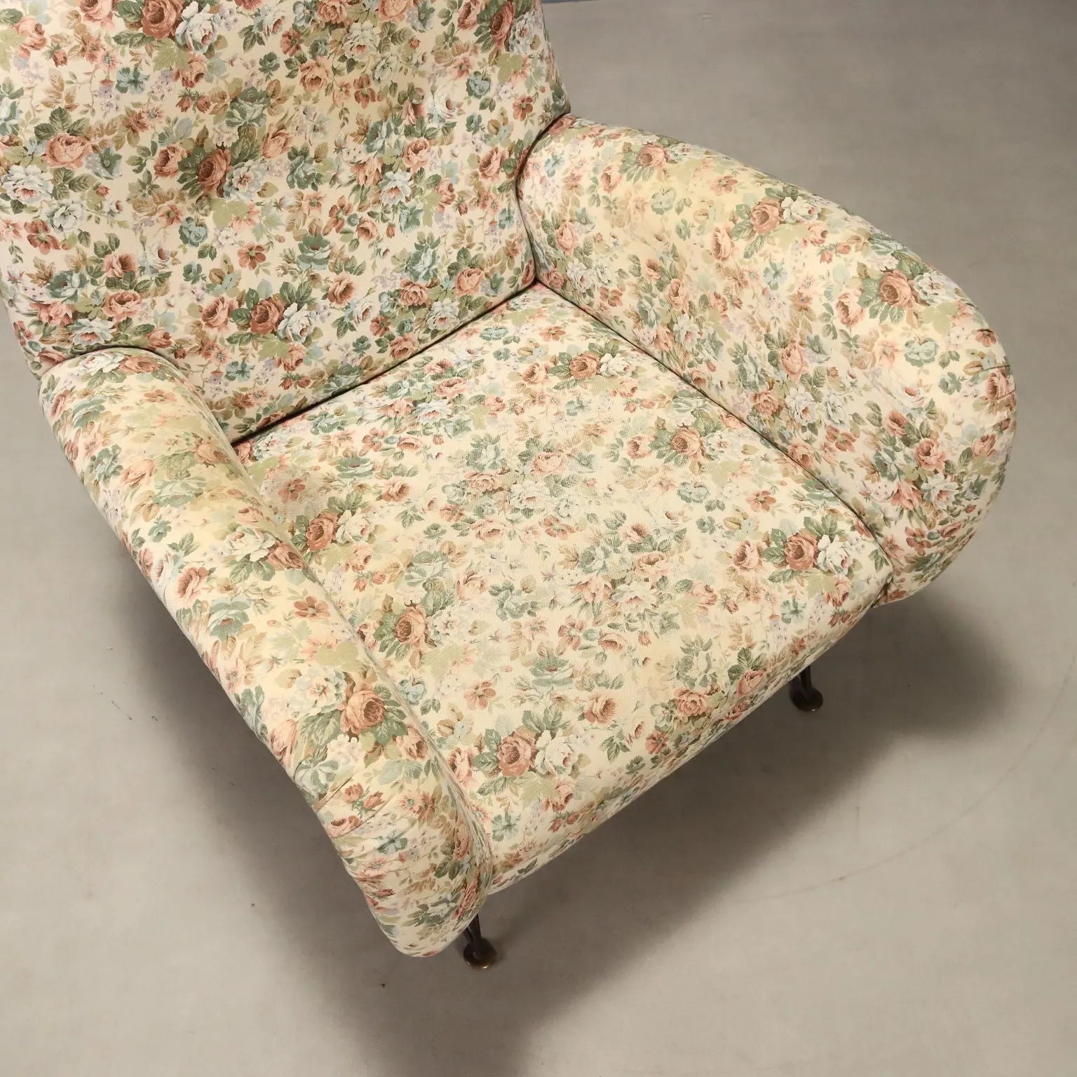 Vintage 1960s Armchair in Floral Fabric