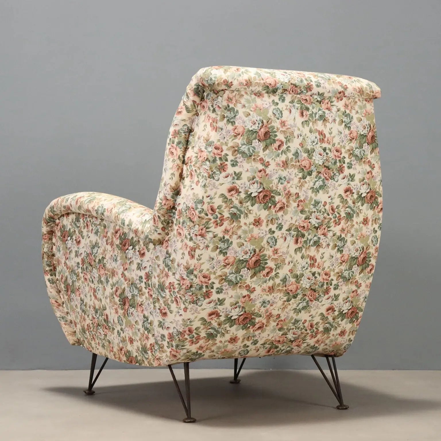 Vintage 1960s Armchair in Floral Fabric