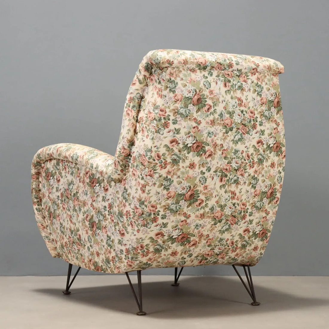 Vintage 1960s Armchair in Floral Fabric