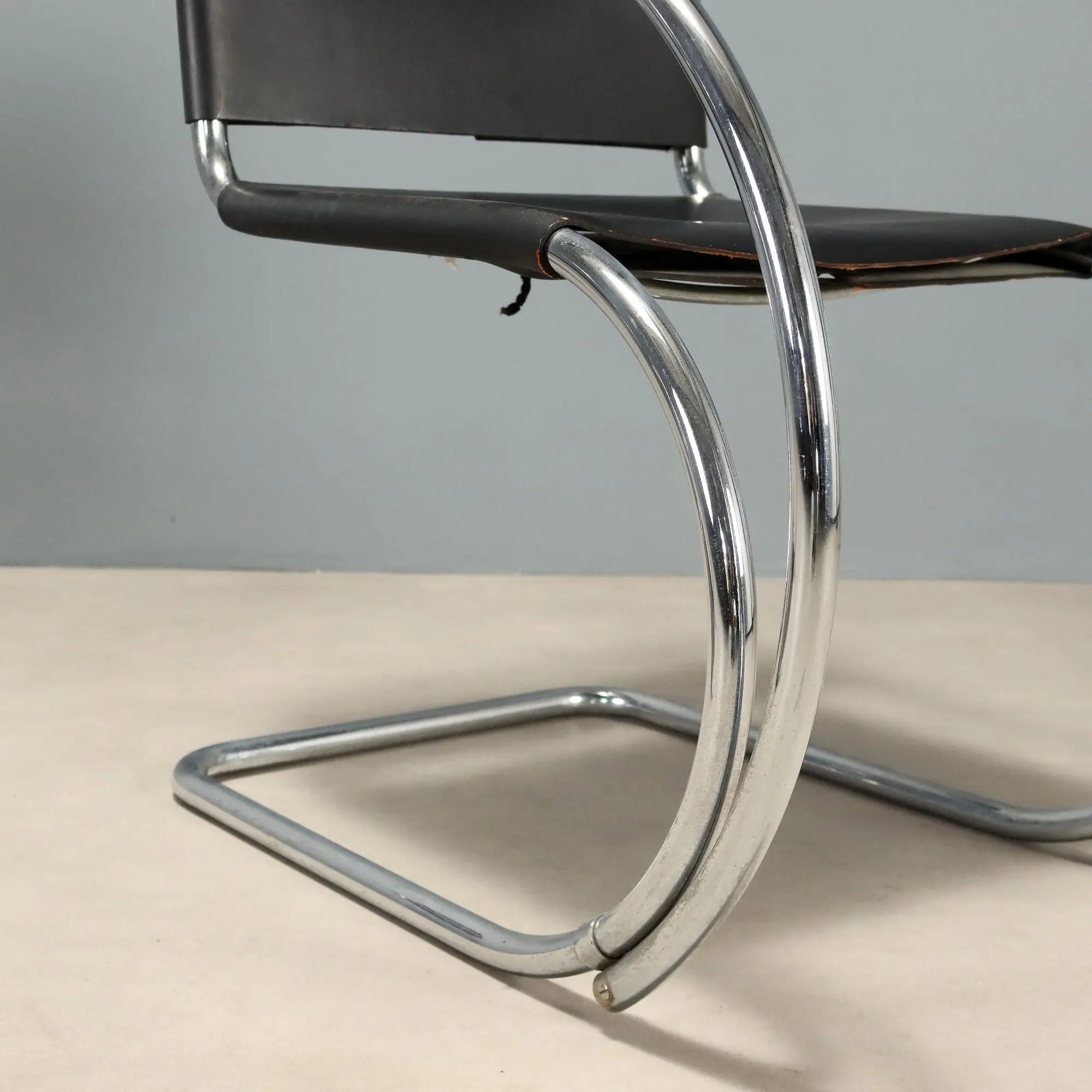 Vintage Armchair MR 20 Vintage Design Mies Van der Rohe 1970s-1980s