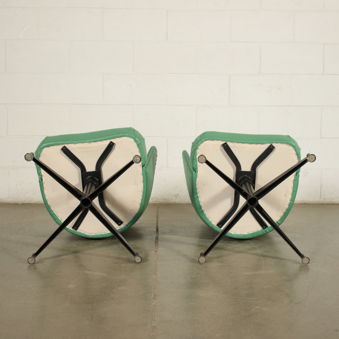  | Modernism  Chairs