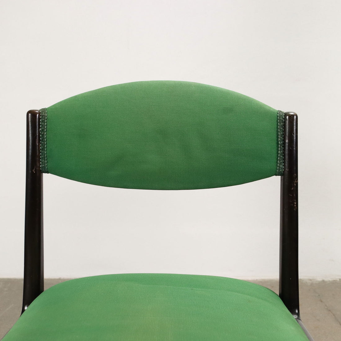  | Modernism  Chairs
