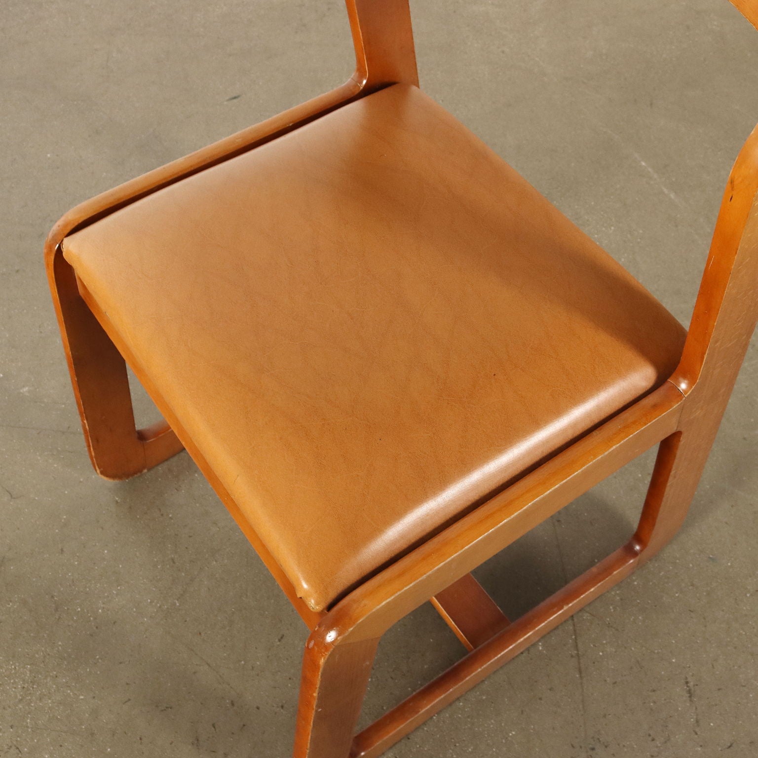  | Modernism  Chairs