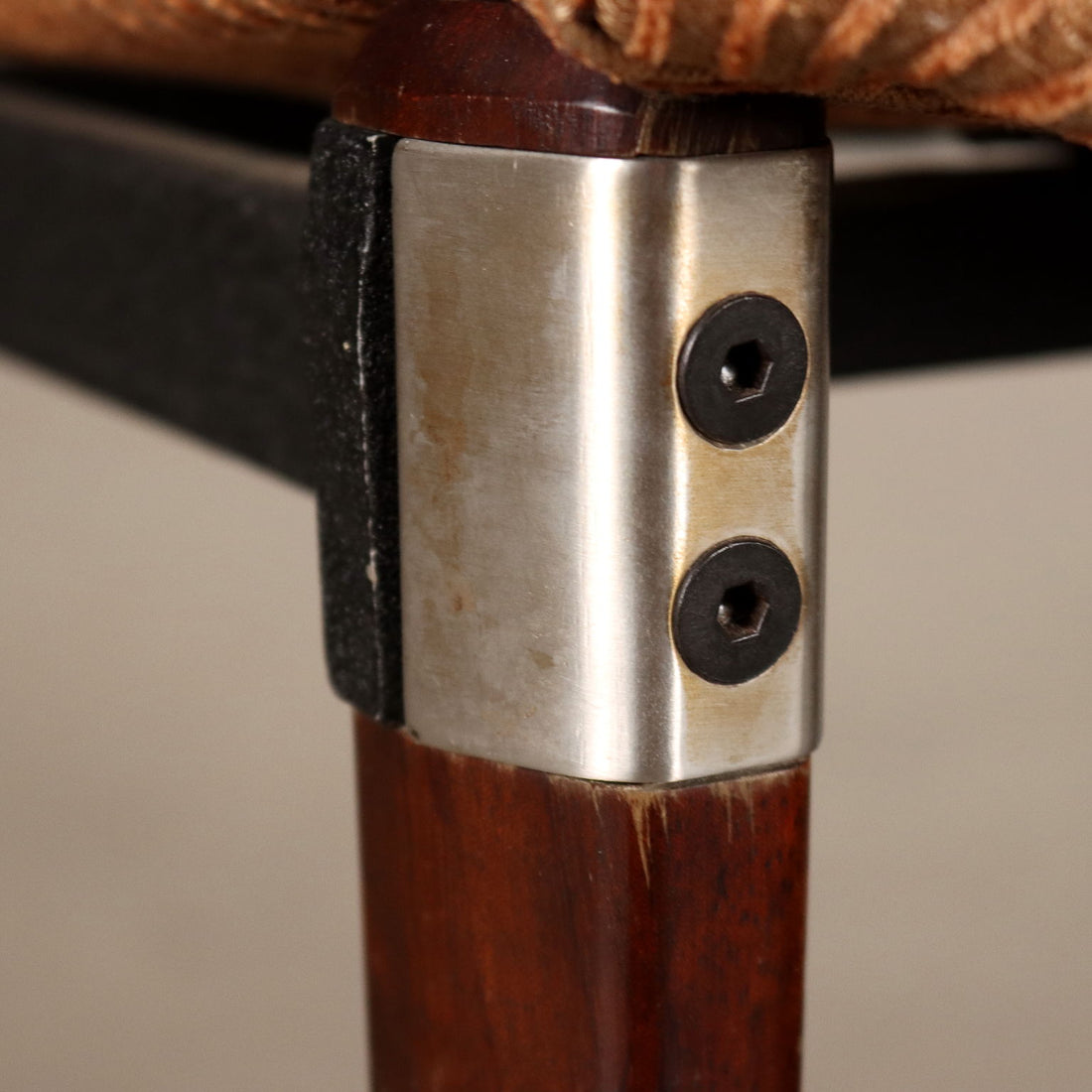 Group of 6 Chairs Tecno S82 E. Gerli Cloth Italy 1960s | Modernism  Chairs