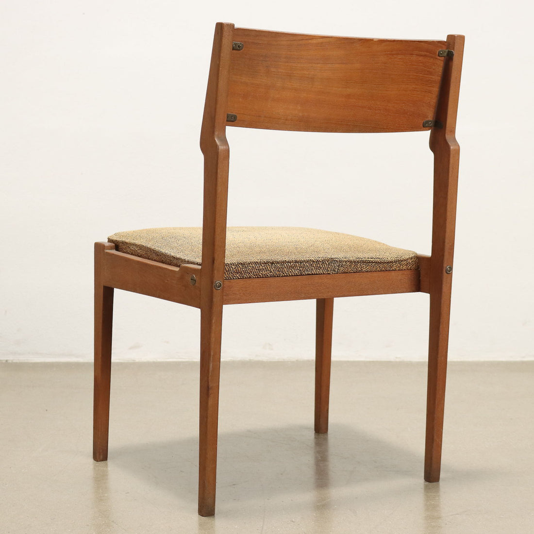  | Modernism  Chairs