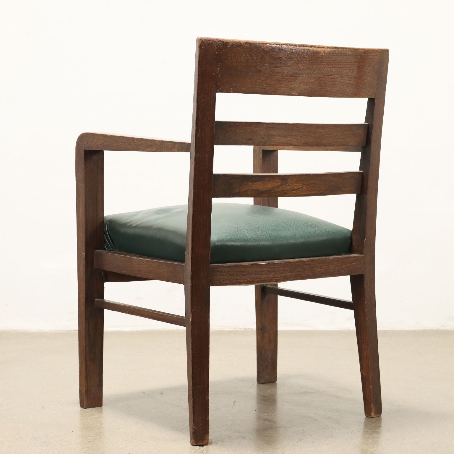  | Modernism  Chairs