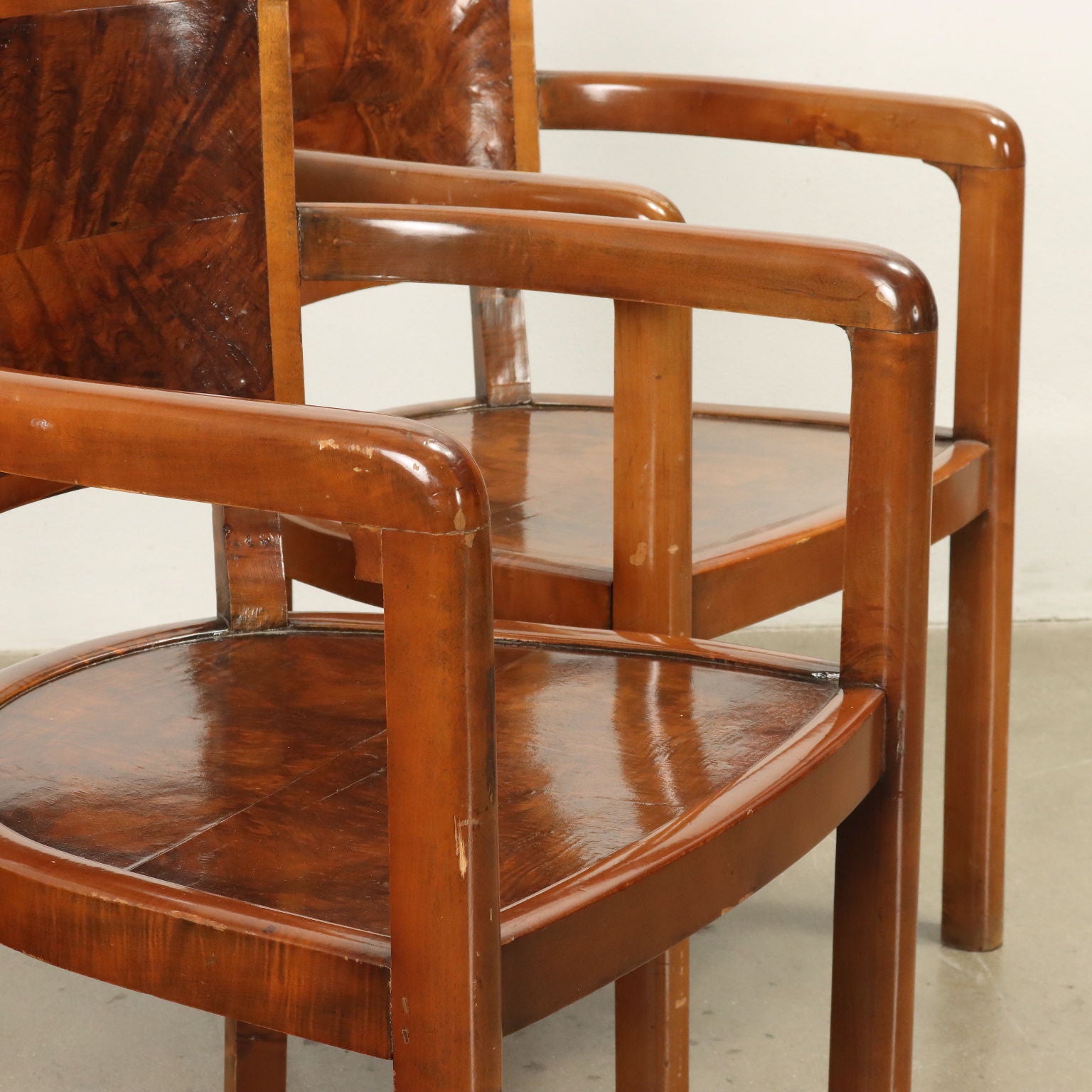  | Modernism  Chairs