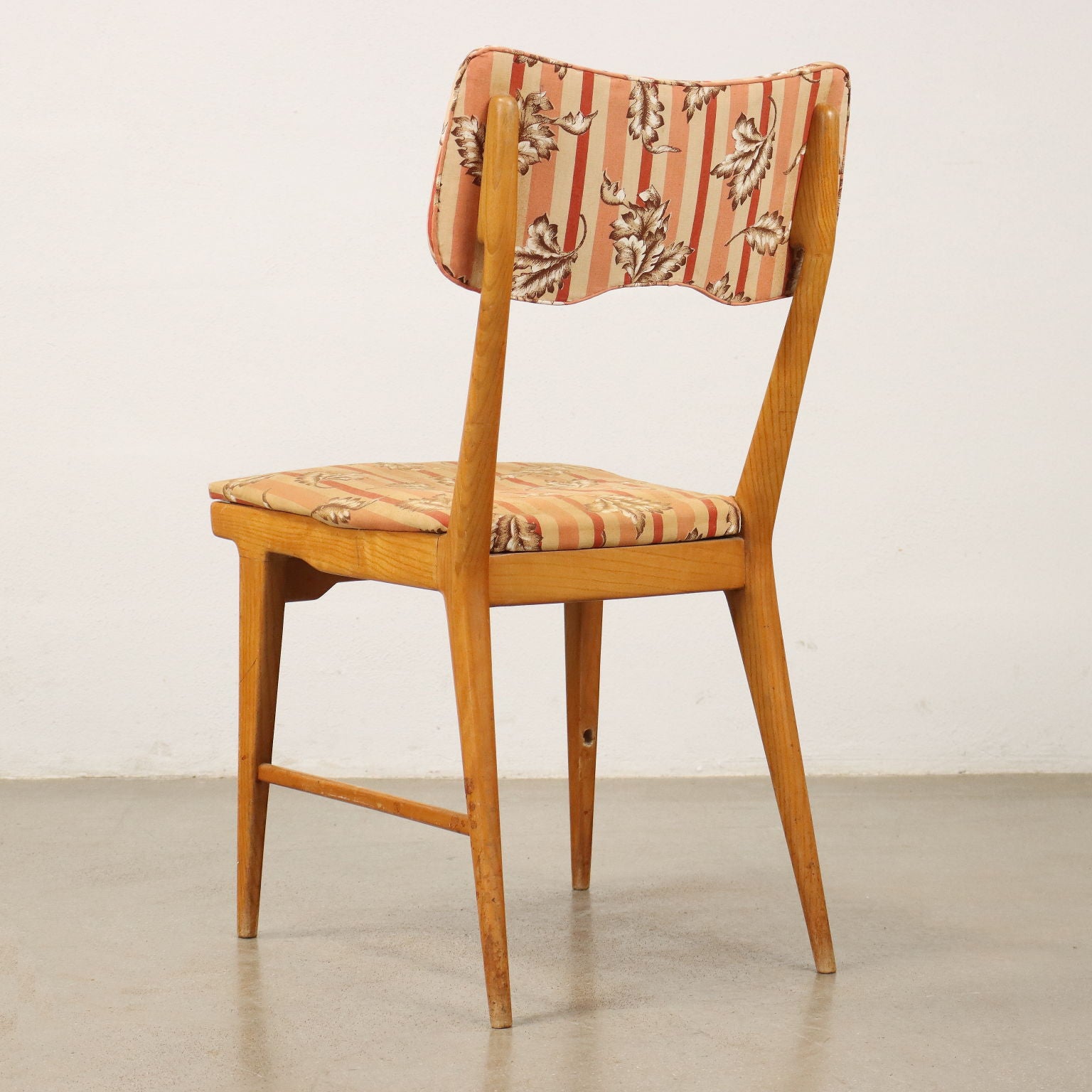  | Modernism  Chairs