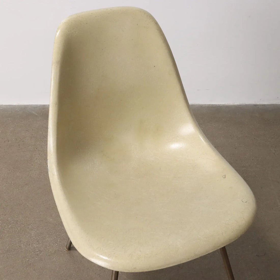 Vitra DSS Chair Vintage Design Charles & Ray Eames 1960s | Modernism | Chairs