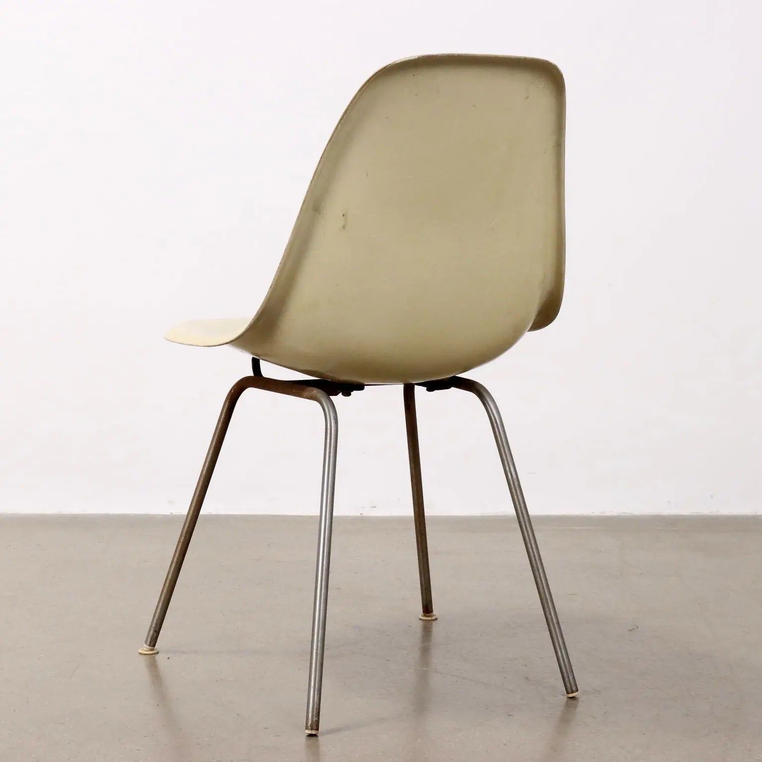 Vitra DSS Chair Vintage Design Charles & Ray Eames 1960s | Modernism | Chairs