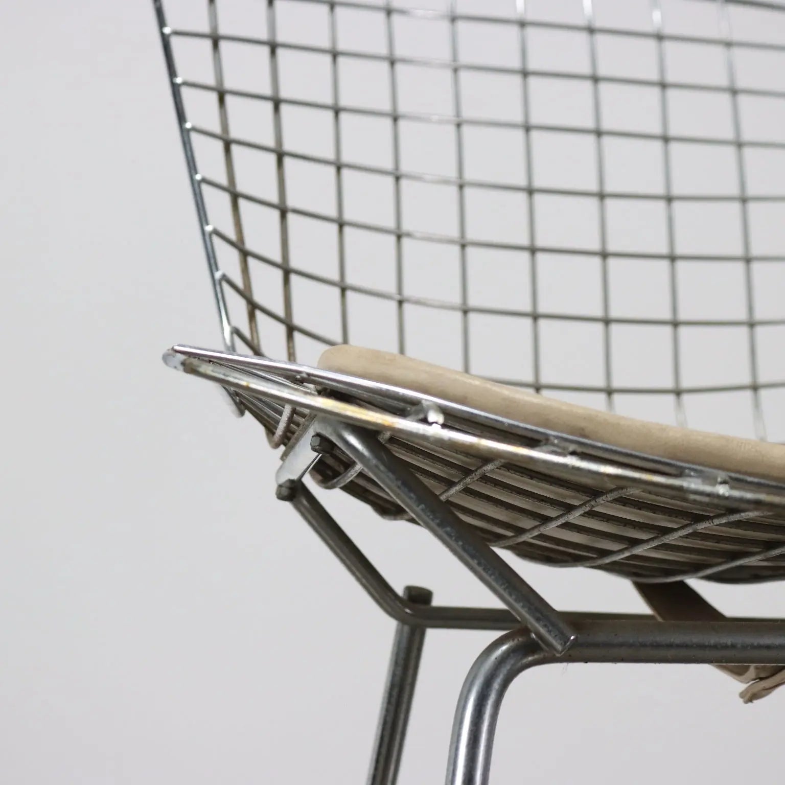 Vintage Stool Metal Leatherette Italy 1970s | Modernism | Chairs