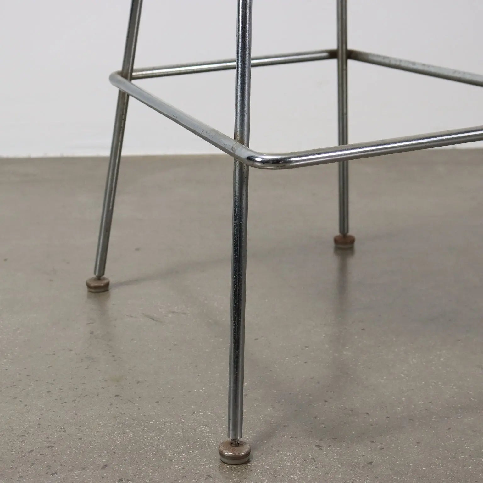Vintage Stool Metal Leatherette Italy 1970s | Modernism | Chairs