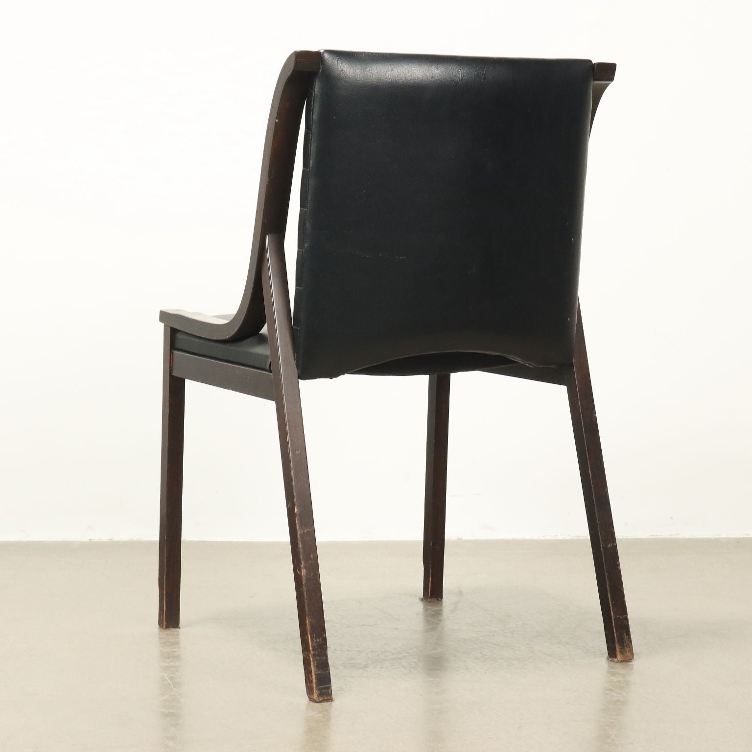  | Modernism  Chairs