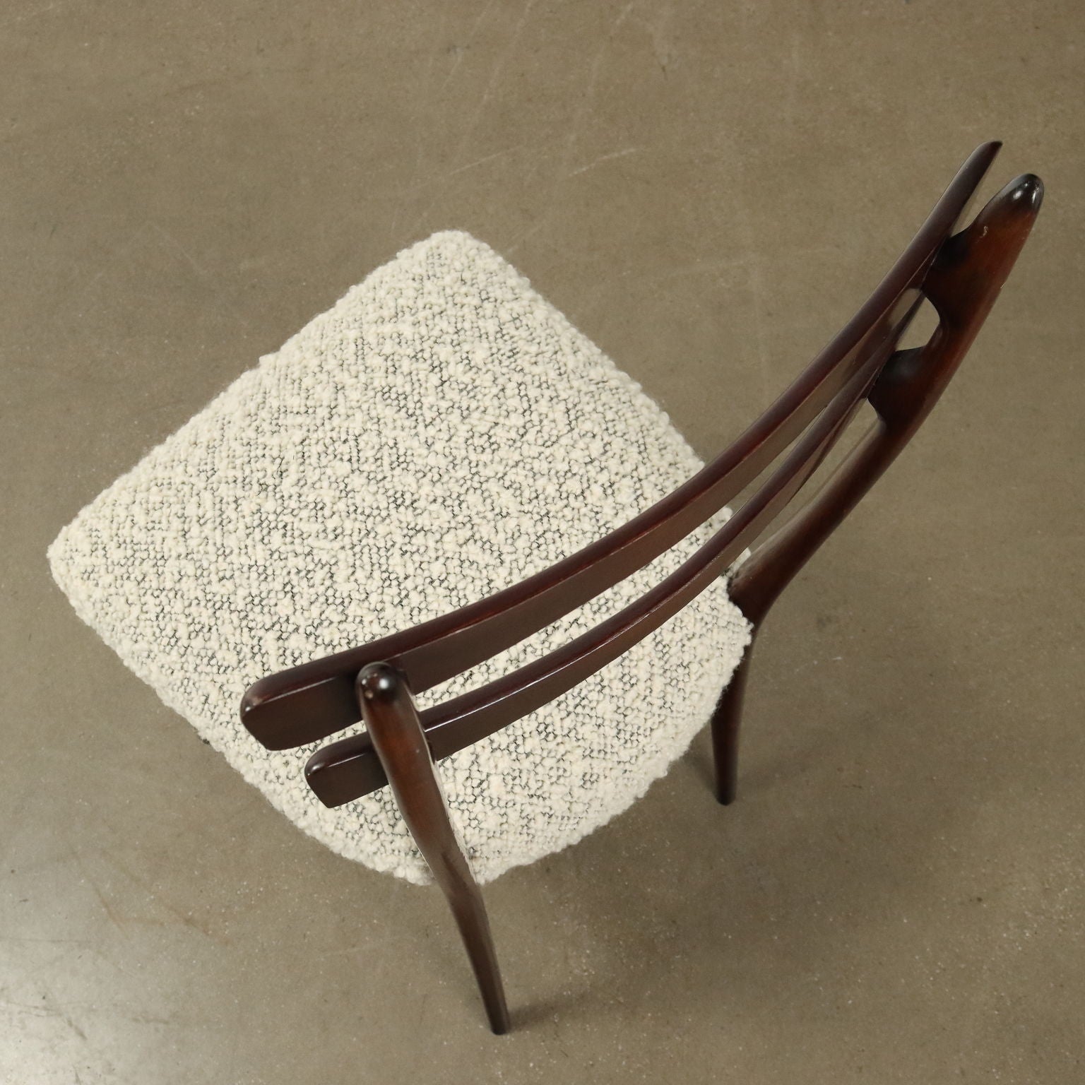  | Modernism  Chairs