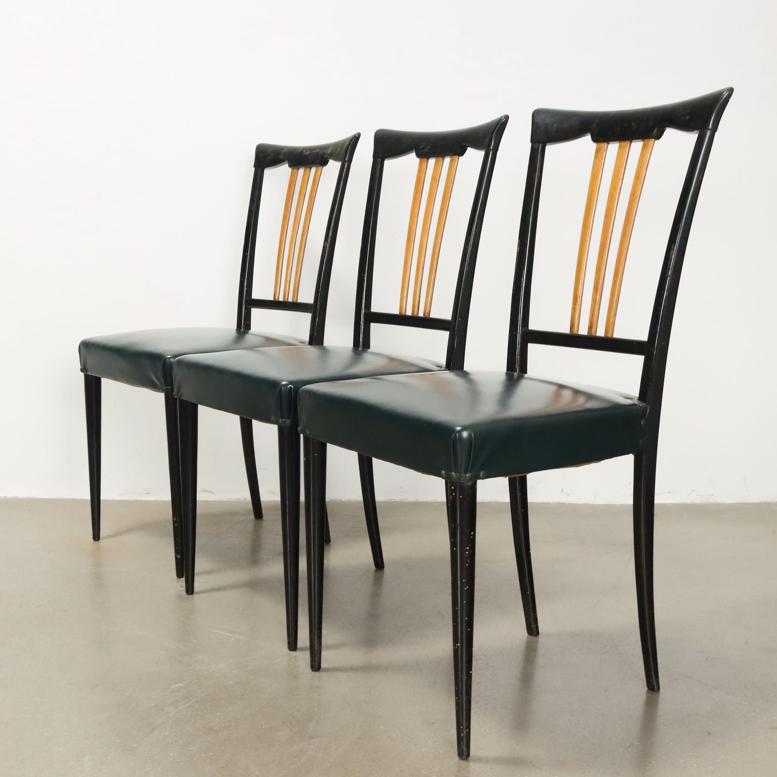 | Modernism  Chairs
