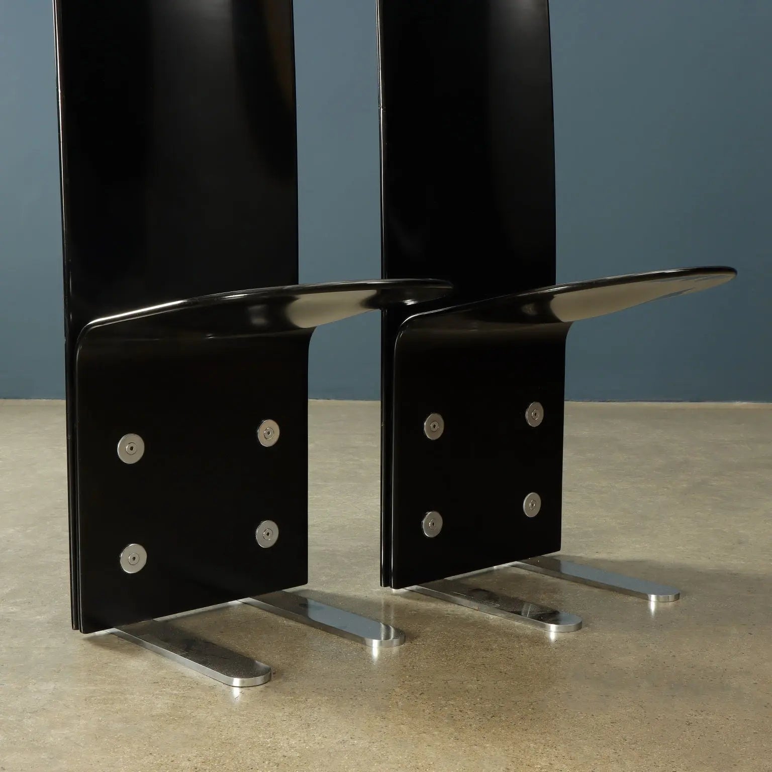Armet Pellicano Chairs Vintage Design Luigi Saccardo Steel Wood | Modernism  Chairs