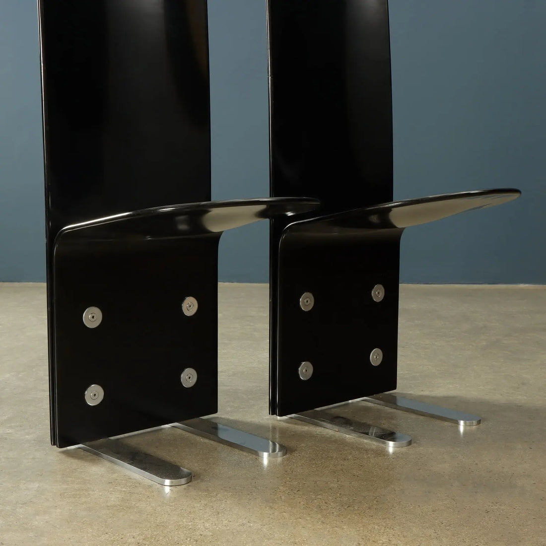 Armet Pellicano Chairs Vintage Design Luigi Saccardo Steel Wood | Modernism  Chairs