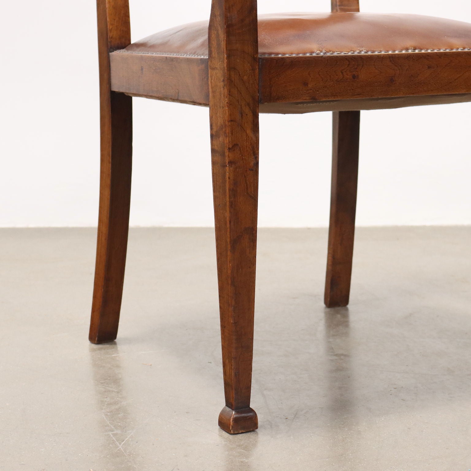  | Modernism  Chairs
