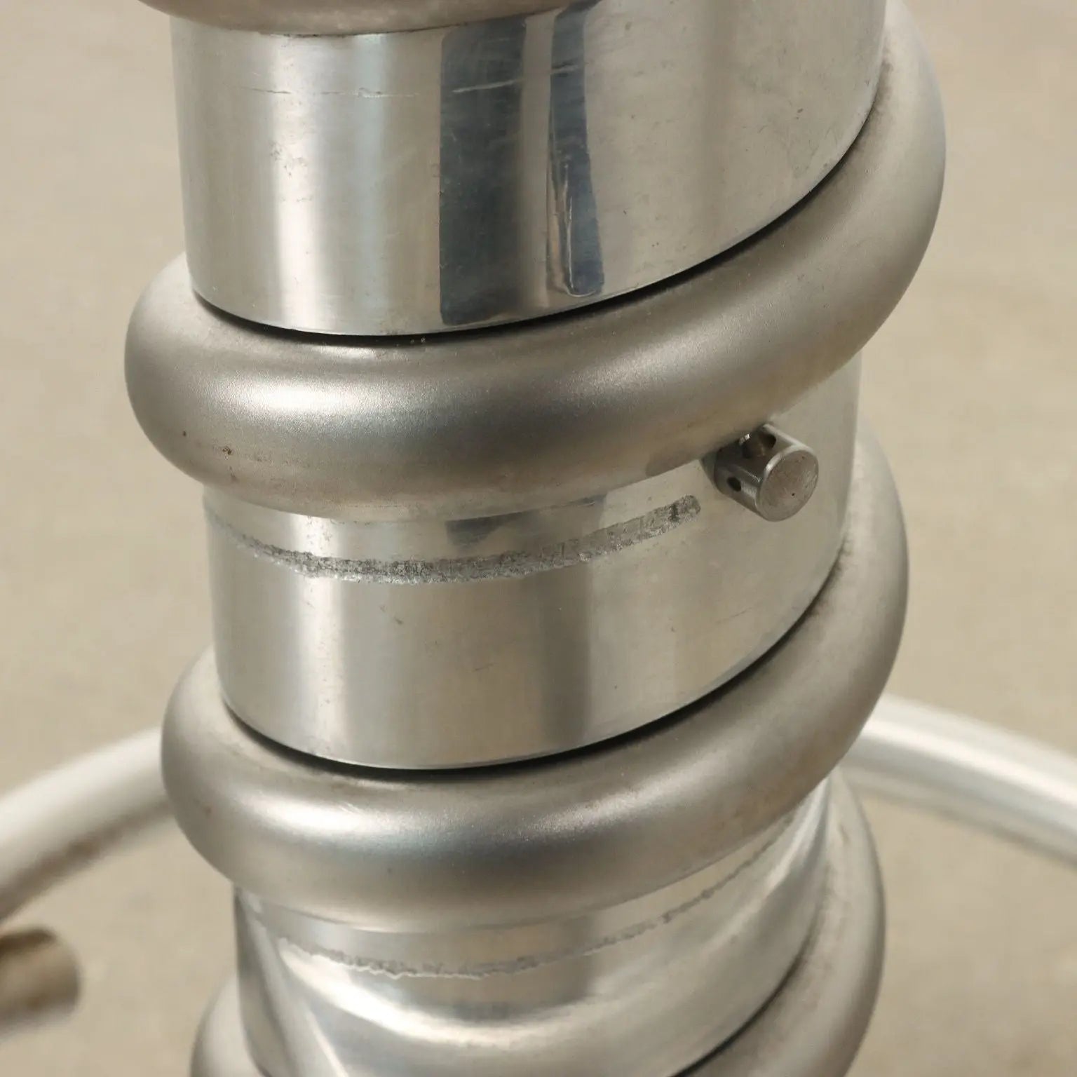Driade Screw Stools Vintage Design Ron Arad Aluminium Metal 2000s | Modernism | Chairs