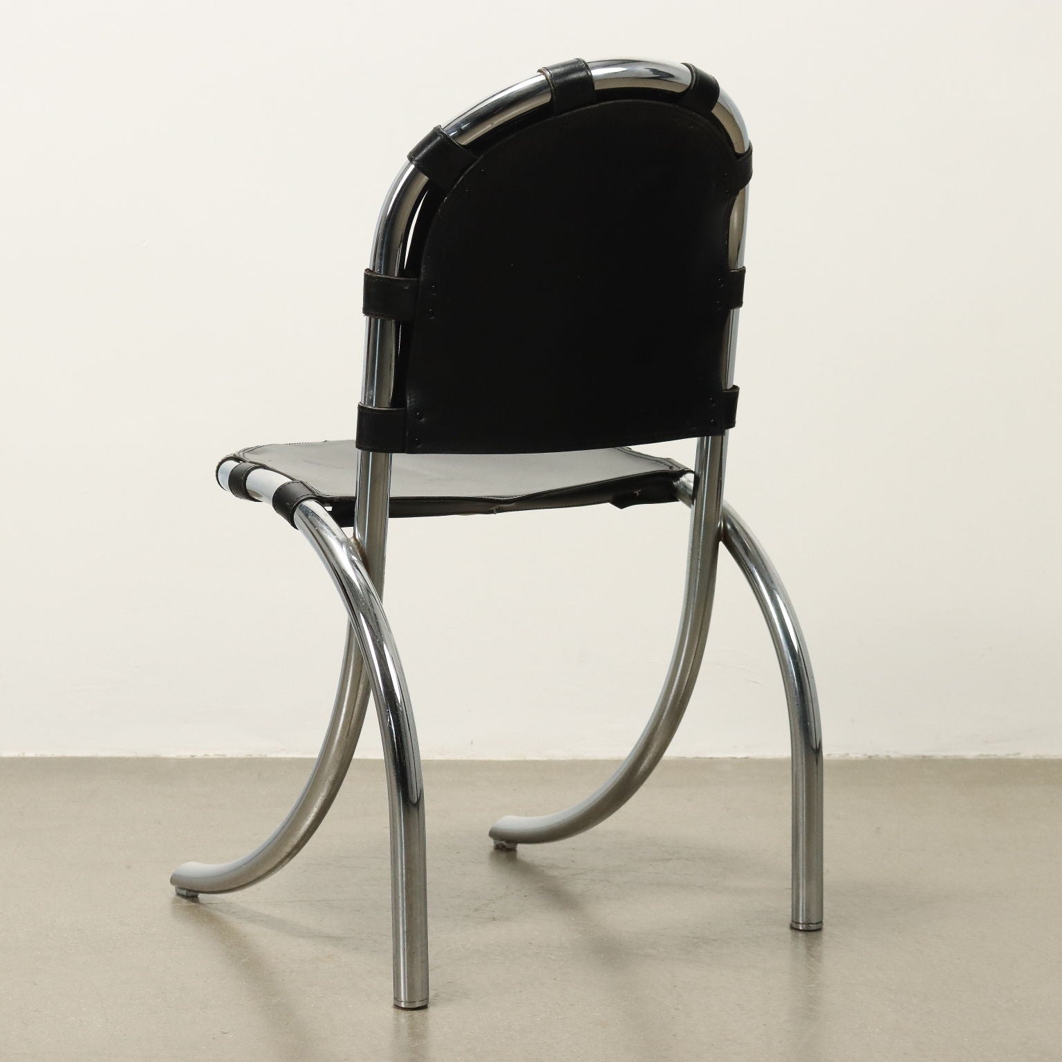  | Modernism  Chairs
