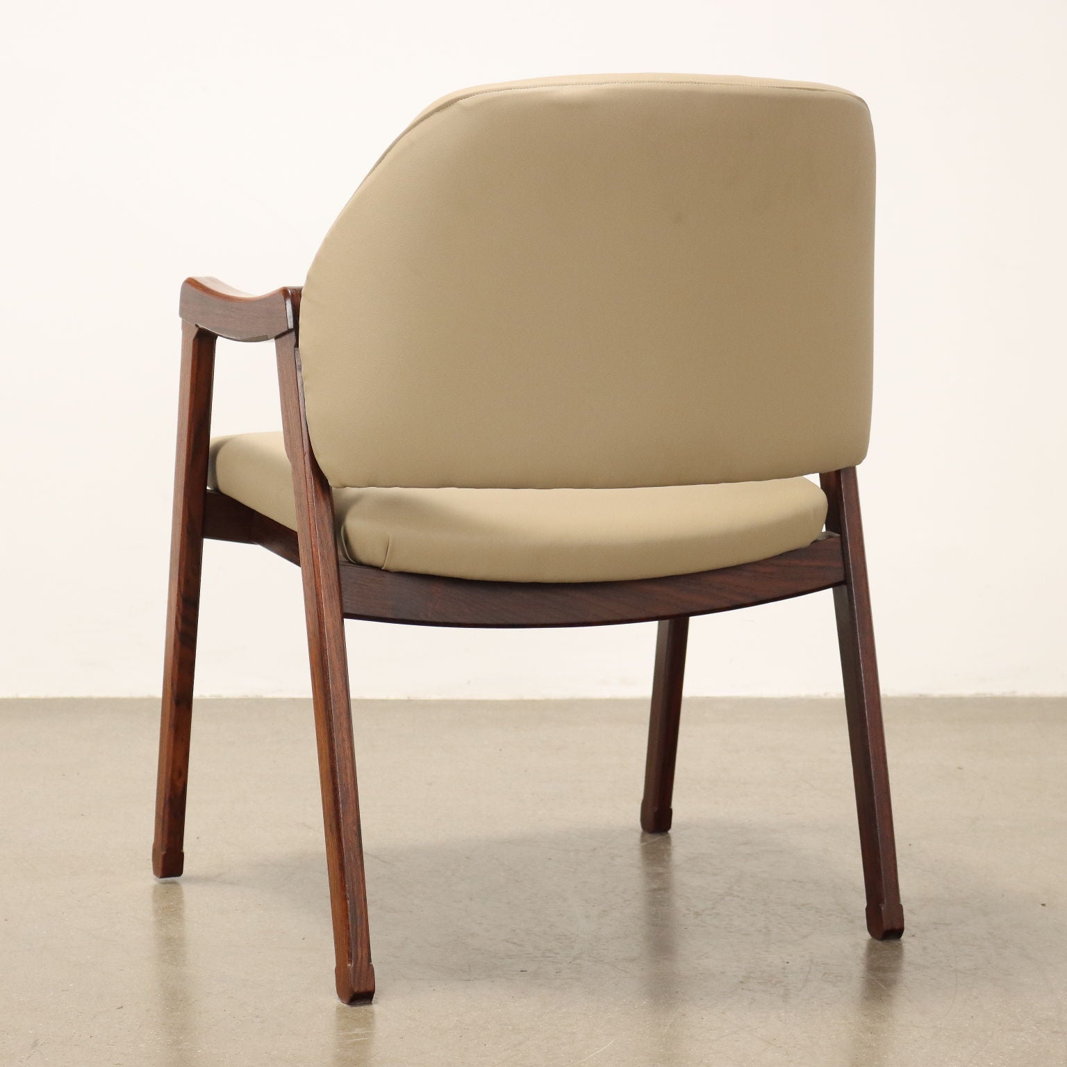  | Modernism  Chairs