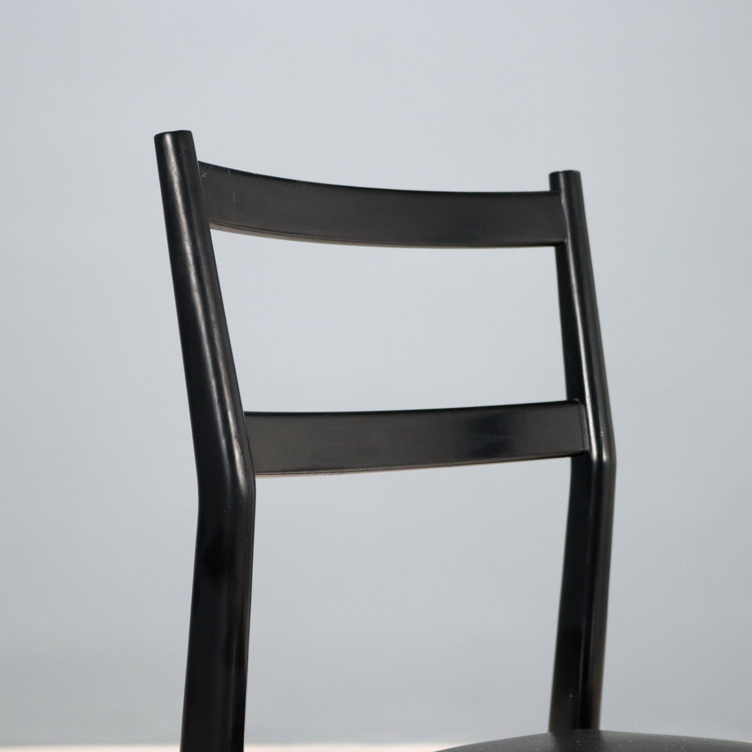  | Modernism  Chairs