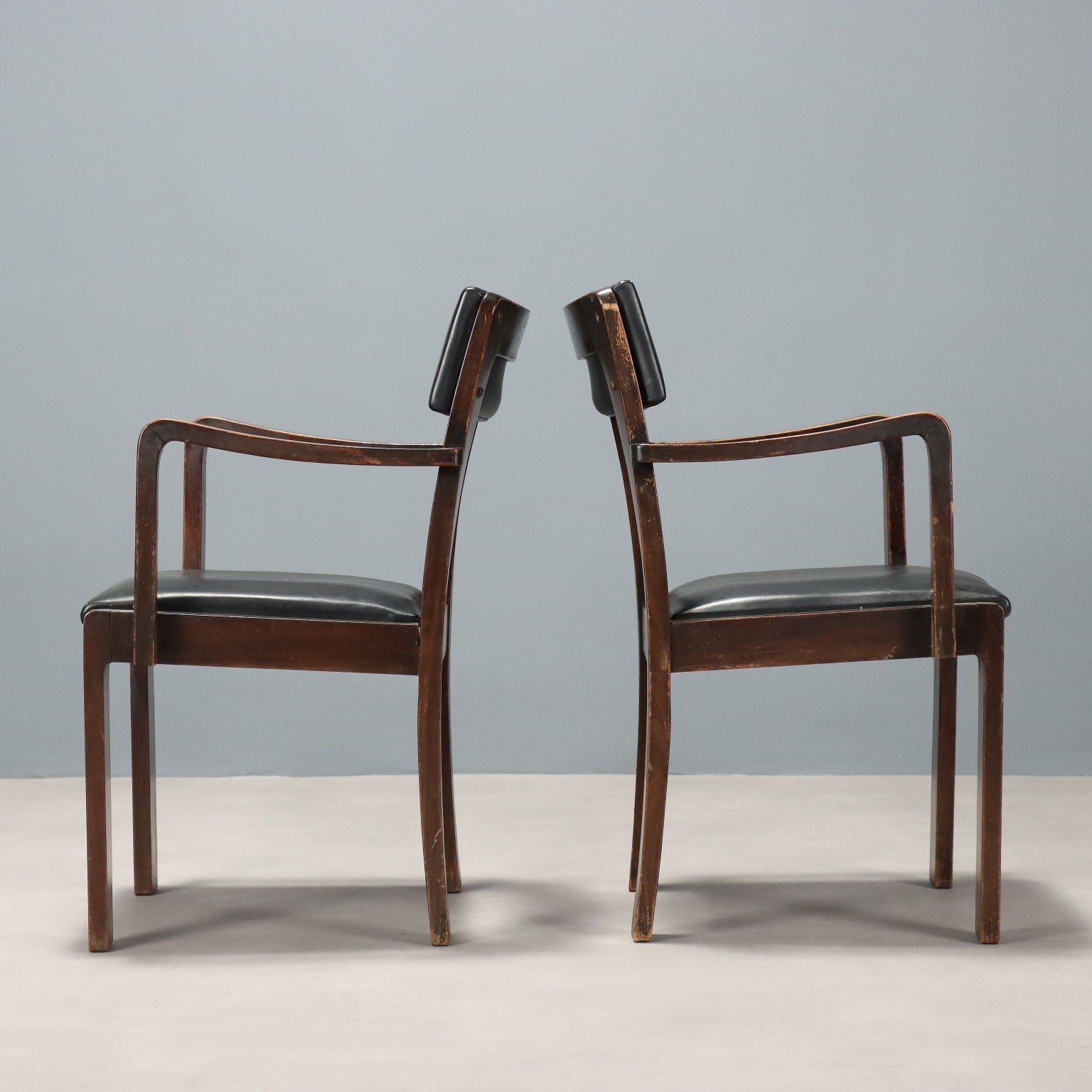  | Modernism  Chairs