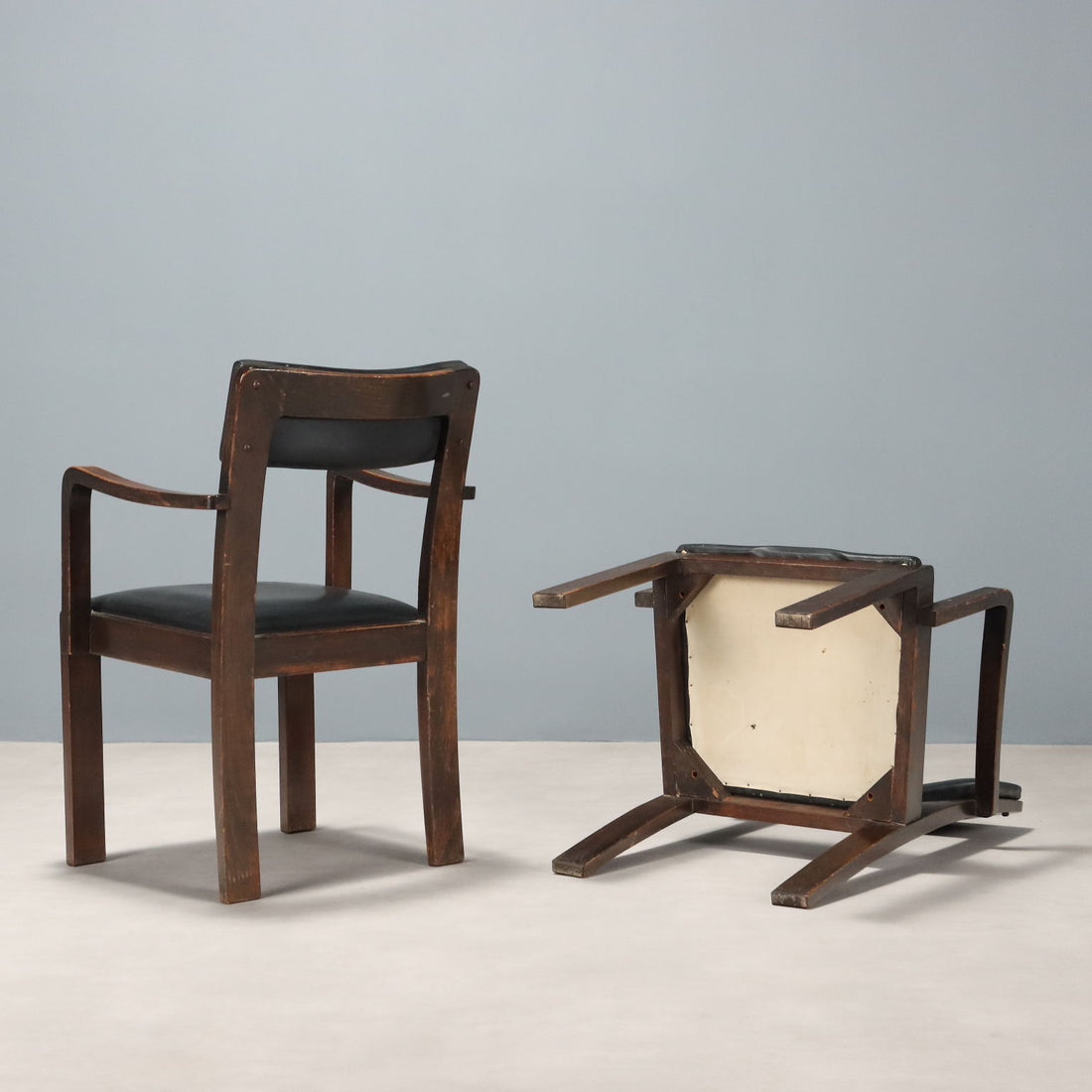  | Modernism  Chairs